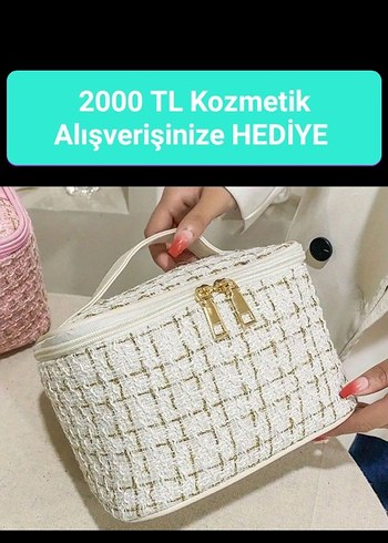 Diğer Krem renkte Kareli Fermuarlı Makyaj Çantası