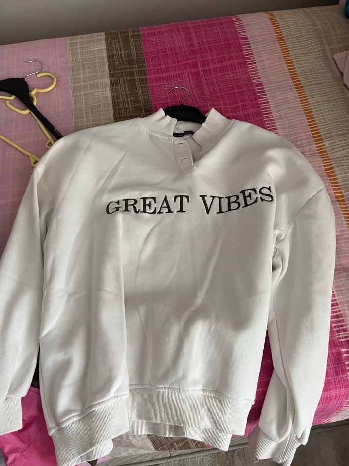 Beyaz Kadın Sweatshirt - Görsel 2