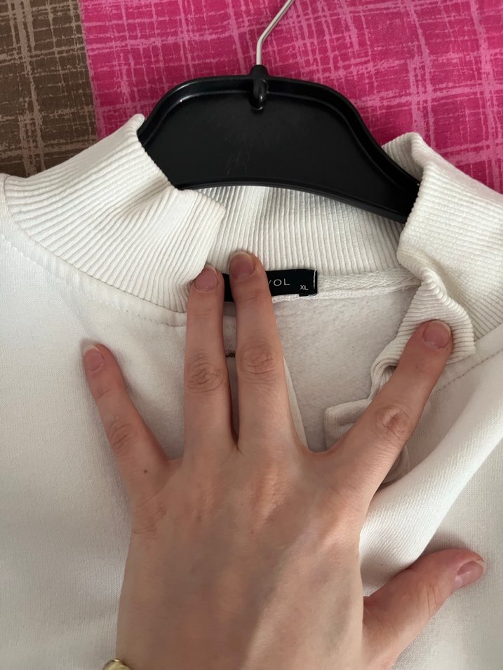 Beyaz Kadın Sweatshirt - Görsel 3