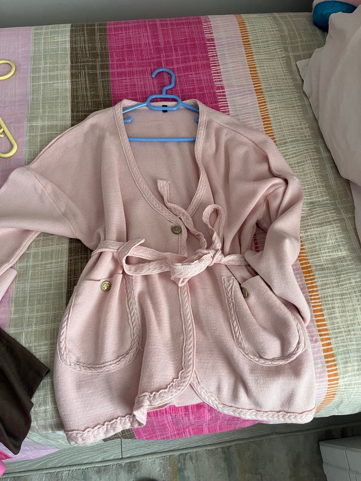 Düğmeli Pembe Triko Hırka - Görsel 2