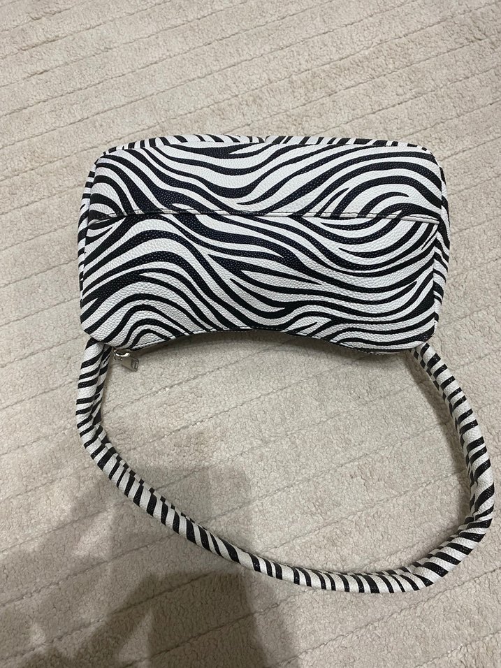 Zebra Desenli Kadın Omuz Çantası - Görsel 2