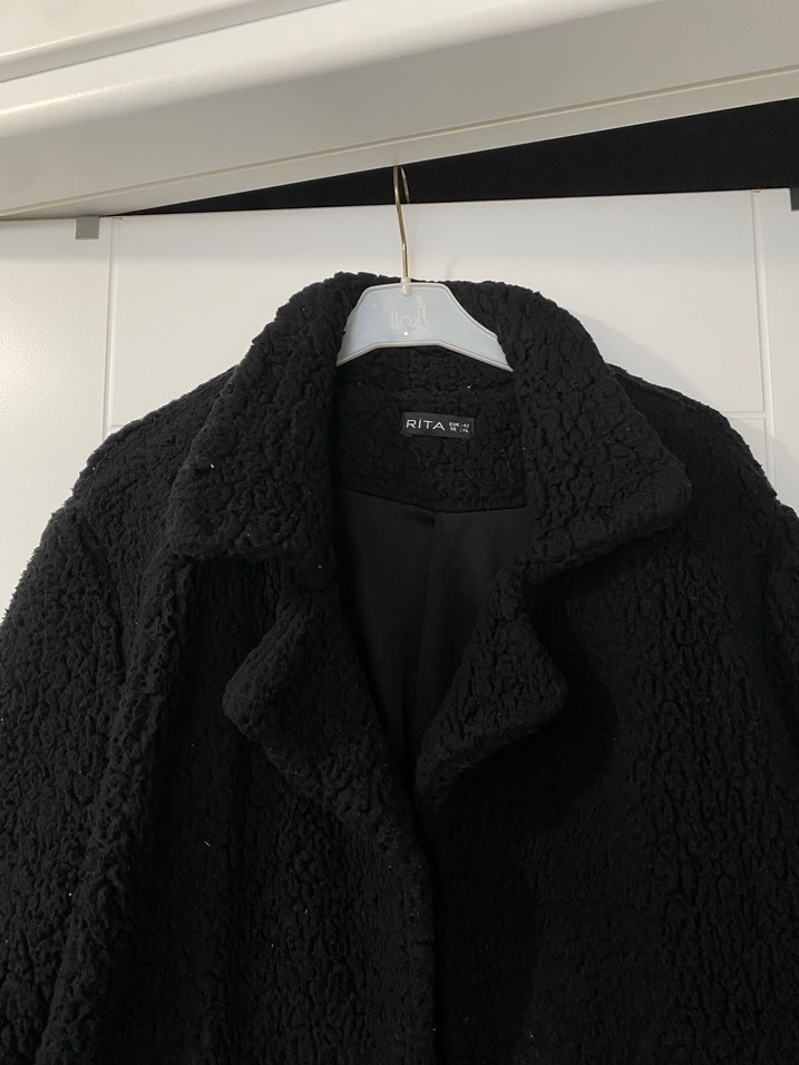 Siyah Düğmeli Midi Kadın Kaban - Görsel 4