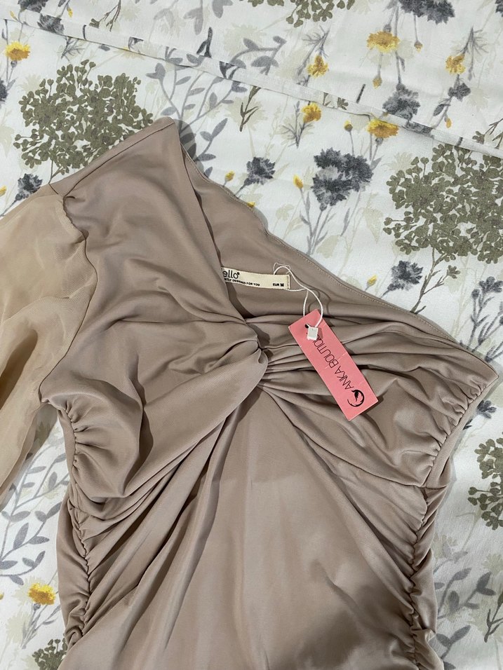 Bej Straplez Drapeli Uzun Kollu Elbise - Görsel 2