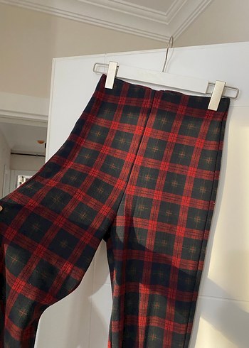 Bordo Kareli Yırtmaçlı Midi Kumaş Pantolon - Görsel 3