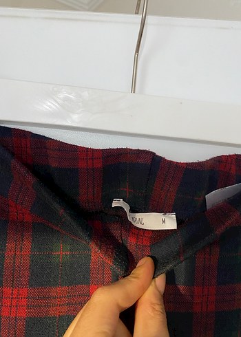 Bordo Kareli Yırtmaçlı Midi Kumaş Pantolon - Görsel 2