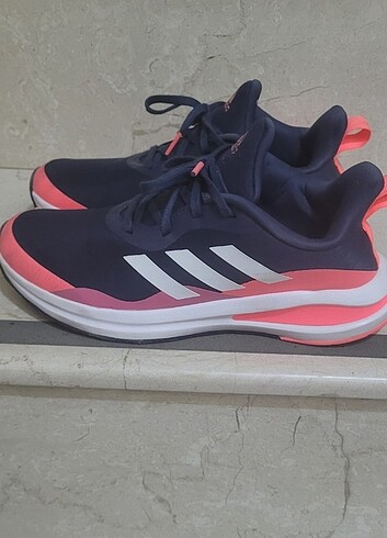 Orjinal adidas kadın spor ayakkabı