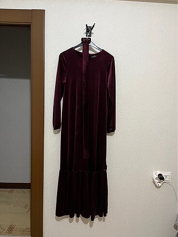 bordo elbise