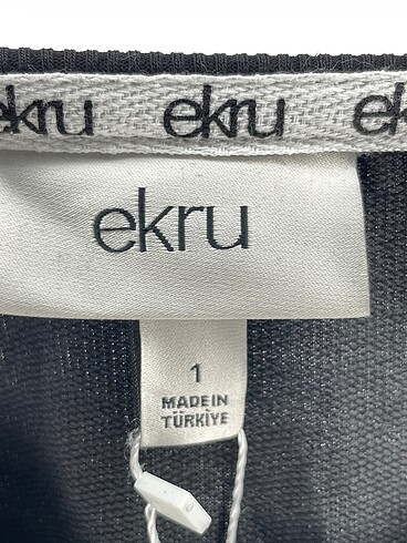 s Beden siyah Renk Vintage Love Bluz %70 İndirimli.