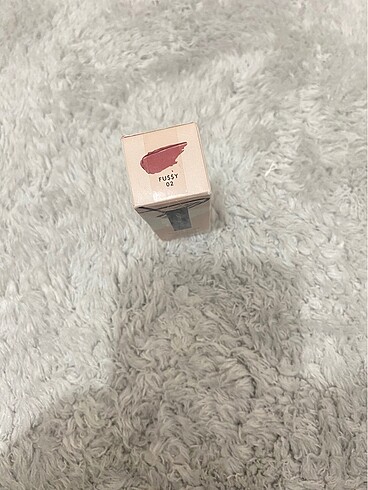 Fenty Beauty Fenty fussy