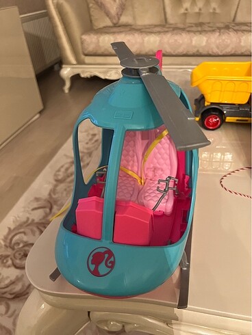 Barbie helikopter