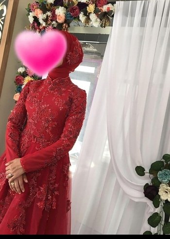Uzun Kollu Koyu Kırmızı Dantelli Tesettür Kına Elbisesi