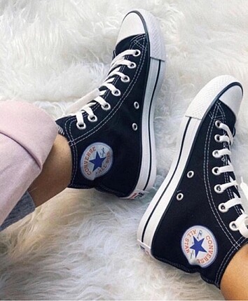 UZUN SİYAH CONVERSE