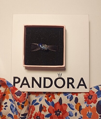 Pandora Pandora Gekko charm