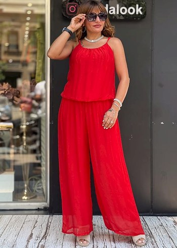 KIRMIZI RENK İÇİ FUL ASTARLI YAKA KISMI SATEN VE SIFIR KOL TULUM