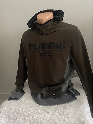 Hummel sweatshirt