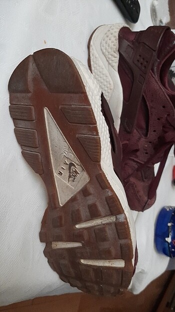 38 Beden bordo Renk Nike air bayan spir ayakkabi