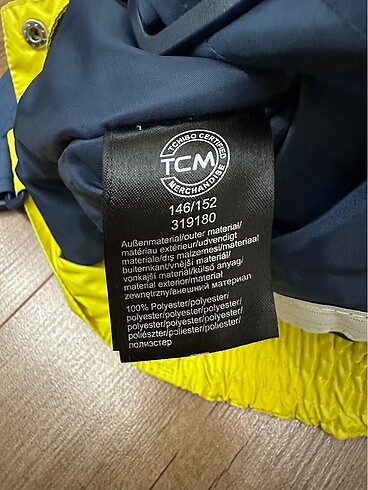 11-12 Yaş Beden sarı Renk Tchibo Kayak / Snowboard pantolonu 11/12 yaş (146/152 beden)