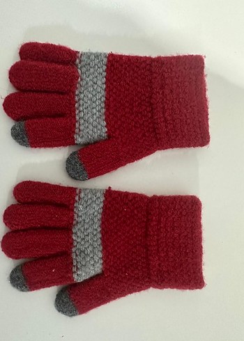 Çocuk Kırmızı Örgü Eldiven - Görsel 2