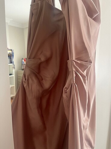 Zara Zara saten elbise