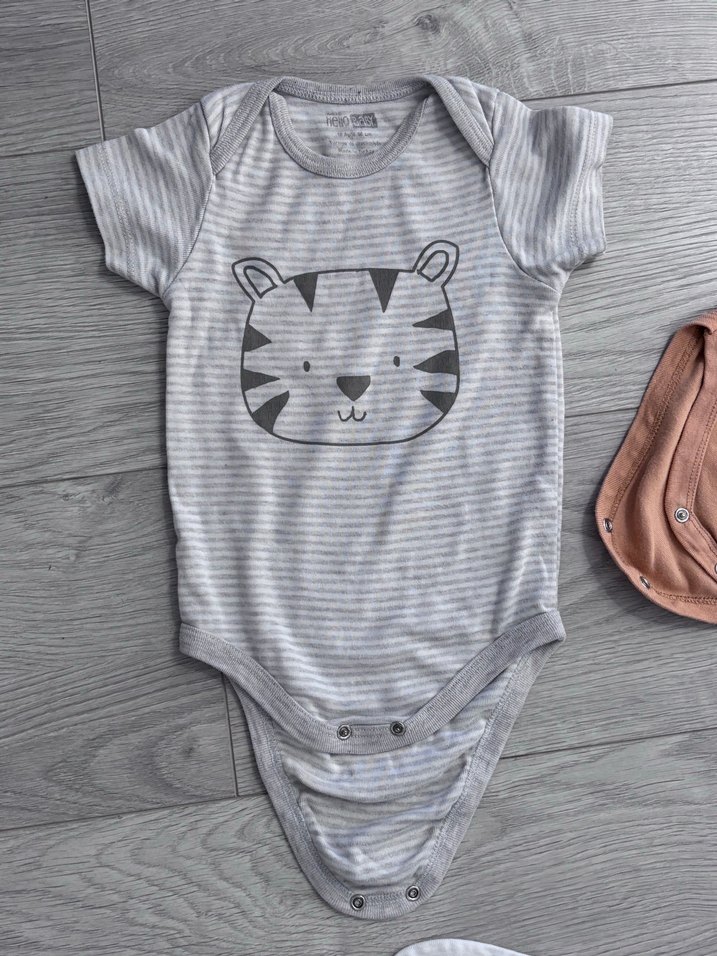 Pamuklu Kolsuz Bebek Çıtçıtlı Body - Görsel 4