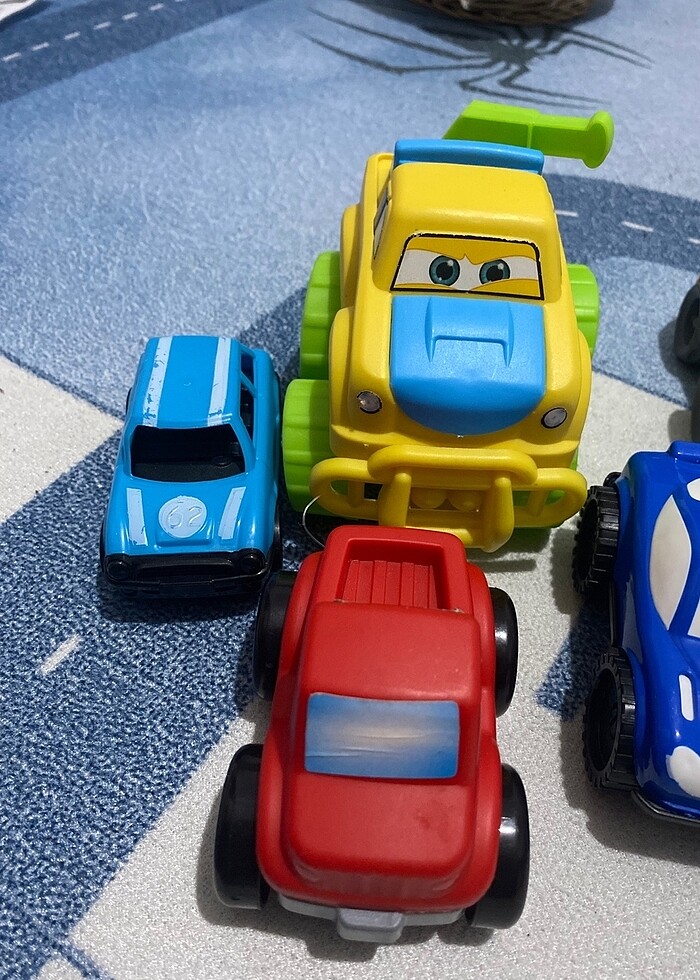 Oyuncak araba - Görsel 2