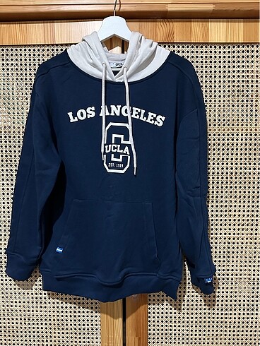 Ucla sweat