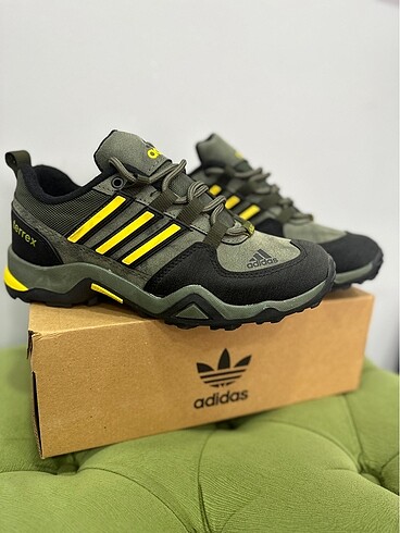 Adidas terrex