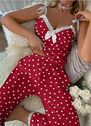 Kadın Askılı Pijama Takımı Kırmızı Love