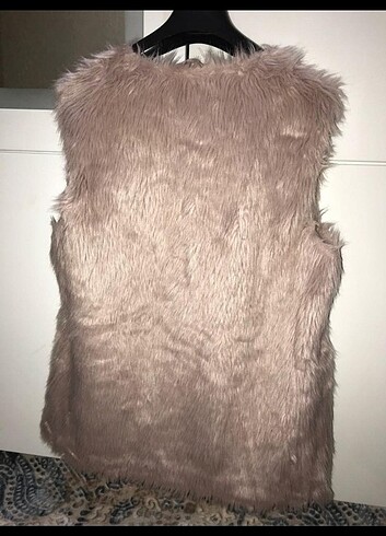 Bershka Bershka peluş tüylü yelek