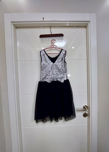 Simli V Yaka Kız Elbisesi - Görsel 2