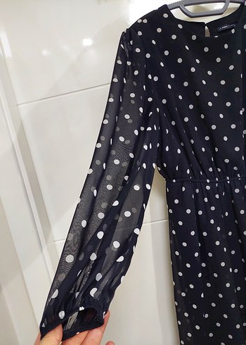 Siyah Puantiyeli Uzun Kollu Midi Elbise - Görsel 3