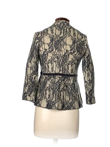 m Beden Zara Blazer %70 İndirimli.