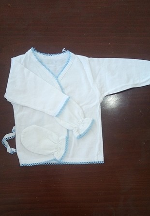 yeni doğan bebek kıyafeti