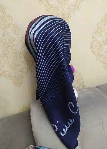 Pierre Cardin ipek eşarp 