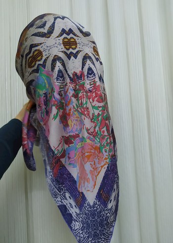 Aker İpek eşarp - Görsel 2