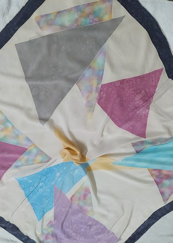 büyük boy vitinge İpek eşarp - Görsel 4