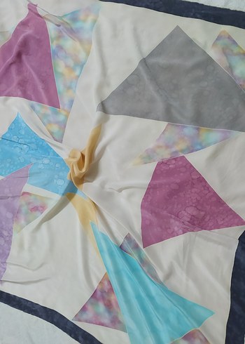 büyük boy vitinge İpek eşarp - Görsel 2