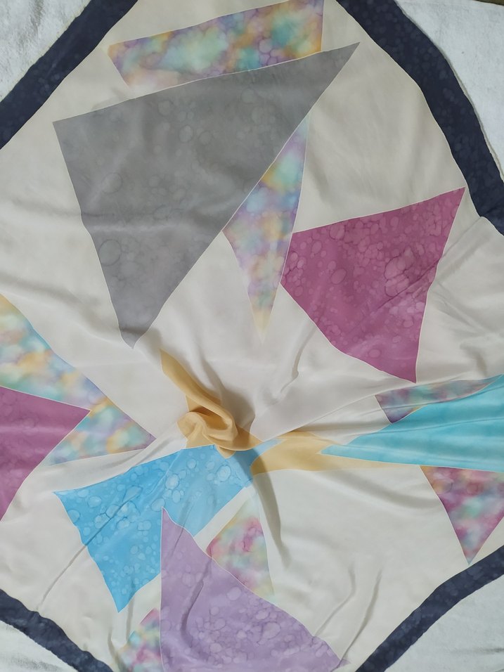 büyük boy vitinge İpek eşarp - Görsel 4