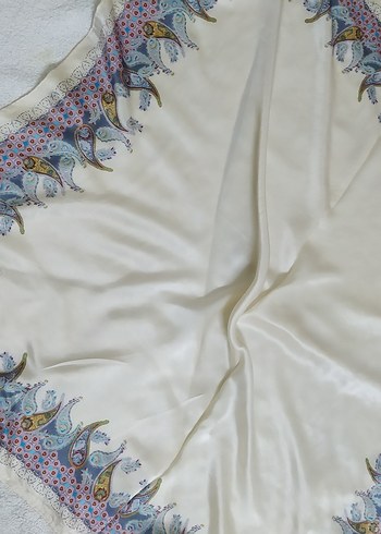 ipek eşarp - Görsel 9