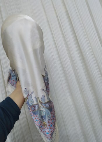 ipek eşarp - Görsel 7