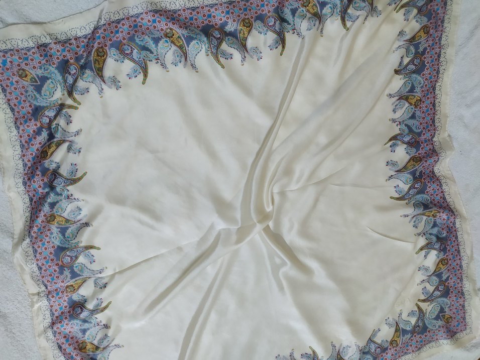 ipek eşarp - Görsel 4