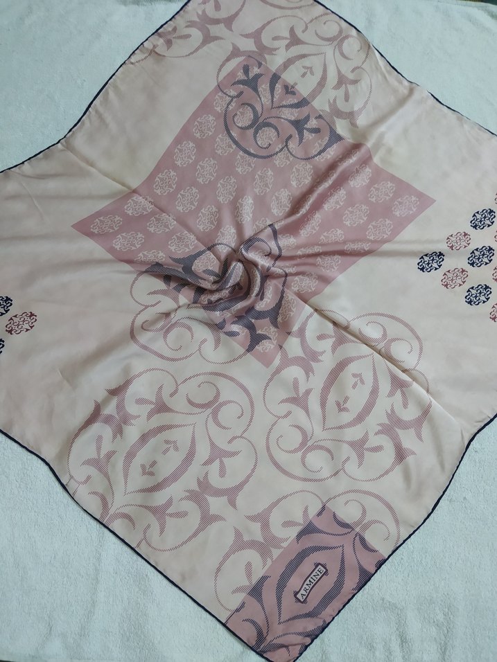 Armine İpek eşarp - Görsel 2