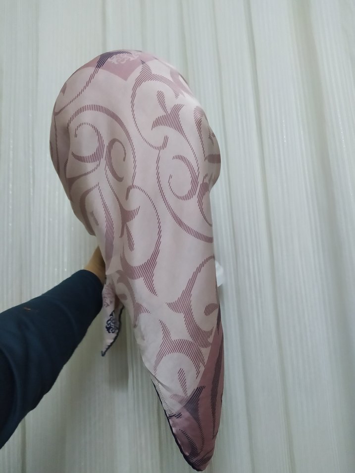 Armine İpek eşarp - Görsel 5