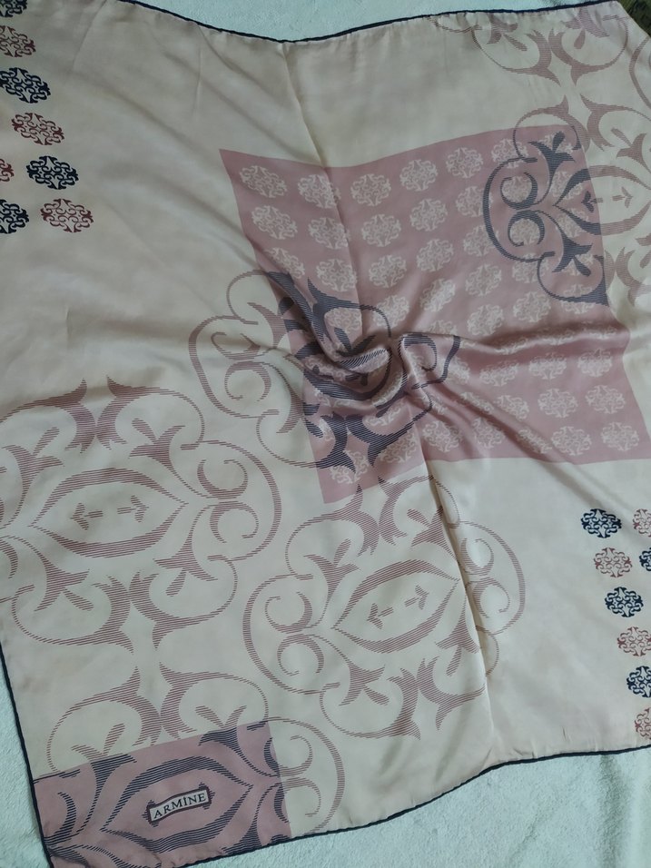 Armine İpek eşarp - Görsel 4