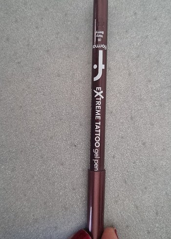 Flormar Extreme Tattoo Jel Eyeliner - Koyu kahve mürdüm