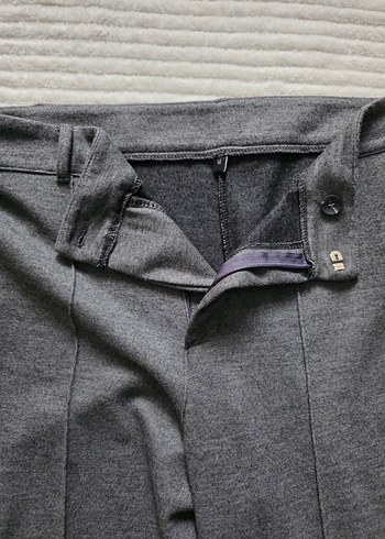 Gri Kemerli Kumaş Pantolon - Görsel 2