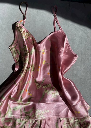 36 Beden Pembe Çiçekli Bohem Mini Askılı Pijama Takımı