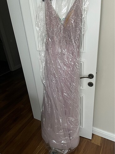 Oleg Cassini elbise - Görsel 7