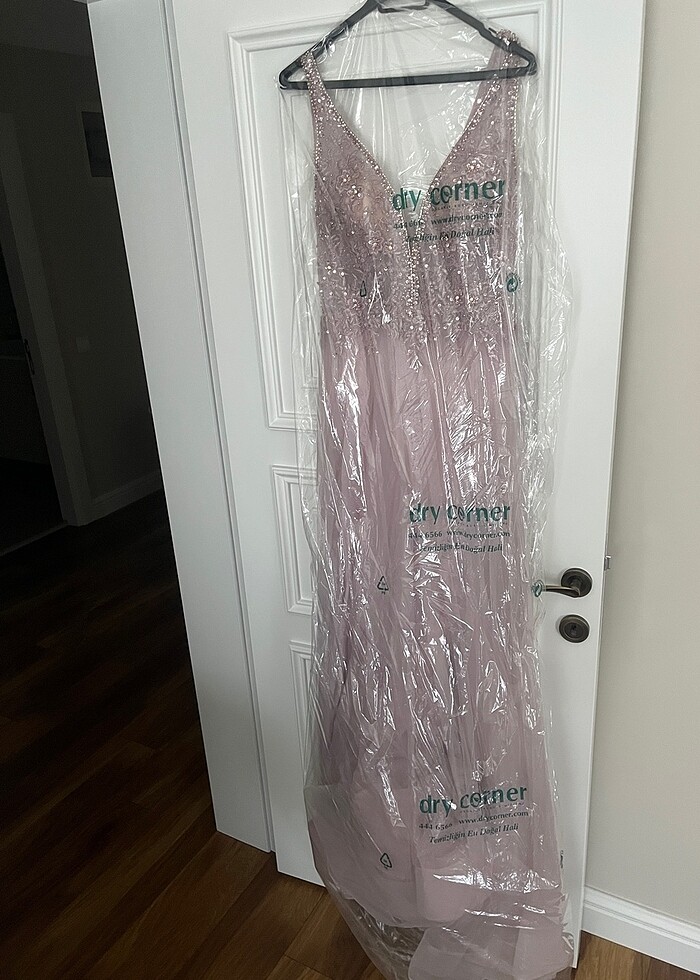 Oleg Cassini elbise - Görsel 4