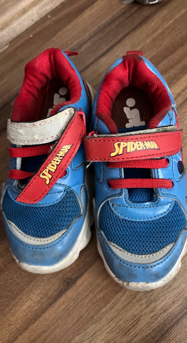 Örümcek Adam Baskılı Erkek Çocuk Spor Ayakkabı - Görsel 2